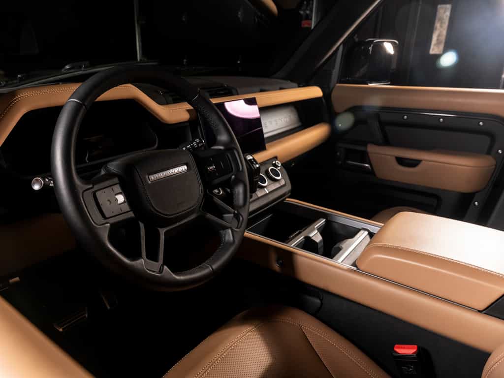 Image 4 Land Rover Defender 2025 Land Rover Defender 110 P400 X 2025