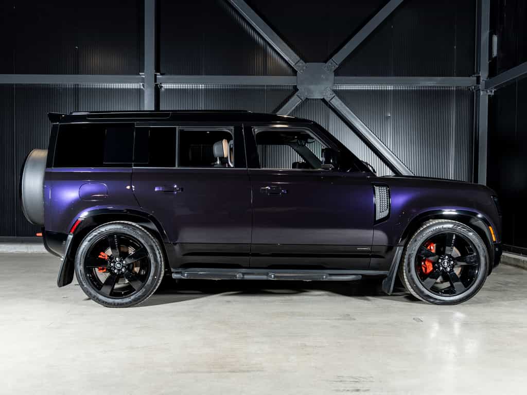 Image 9 Land Rover Defender 2025 Land Rover Defender 110 P400 X 2025