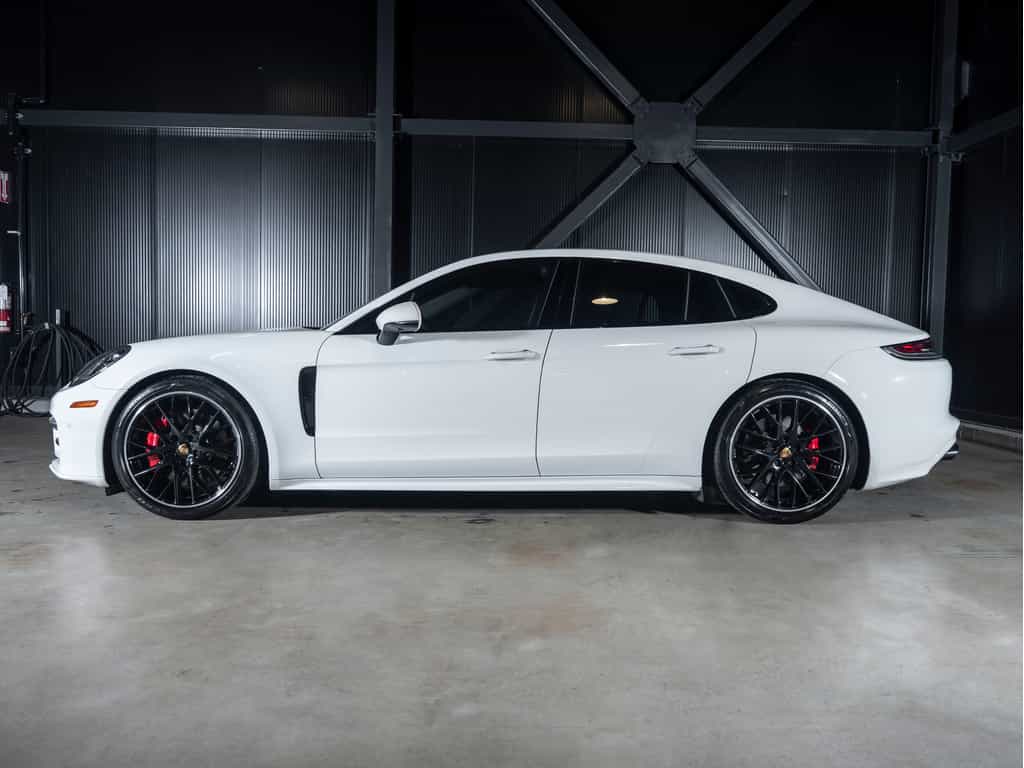 Image 2 Porsche Panamera 2023 Panamera 4S - Premium Plus - Sport Exhaust 2023