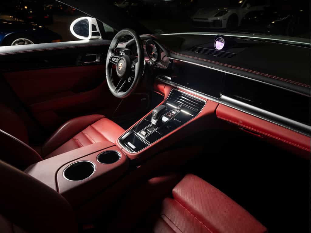 Image 4 Porsche Panamera 2023 Panamera 4S - Premium Plus - Sport Exhaust 2023