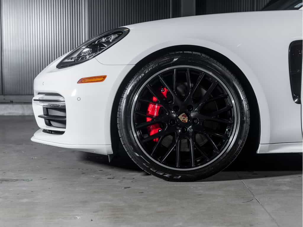 Image 11 Porsche Panamera 2023 Panamera 4S - Premium Plus - Sport Exhaust 2023