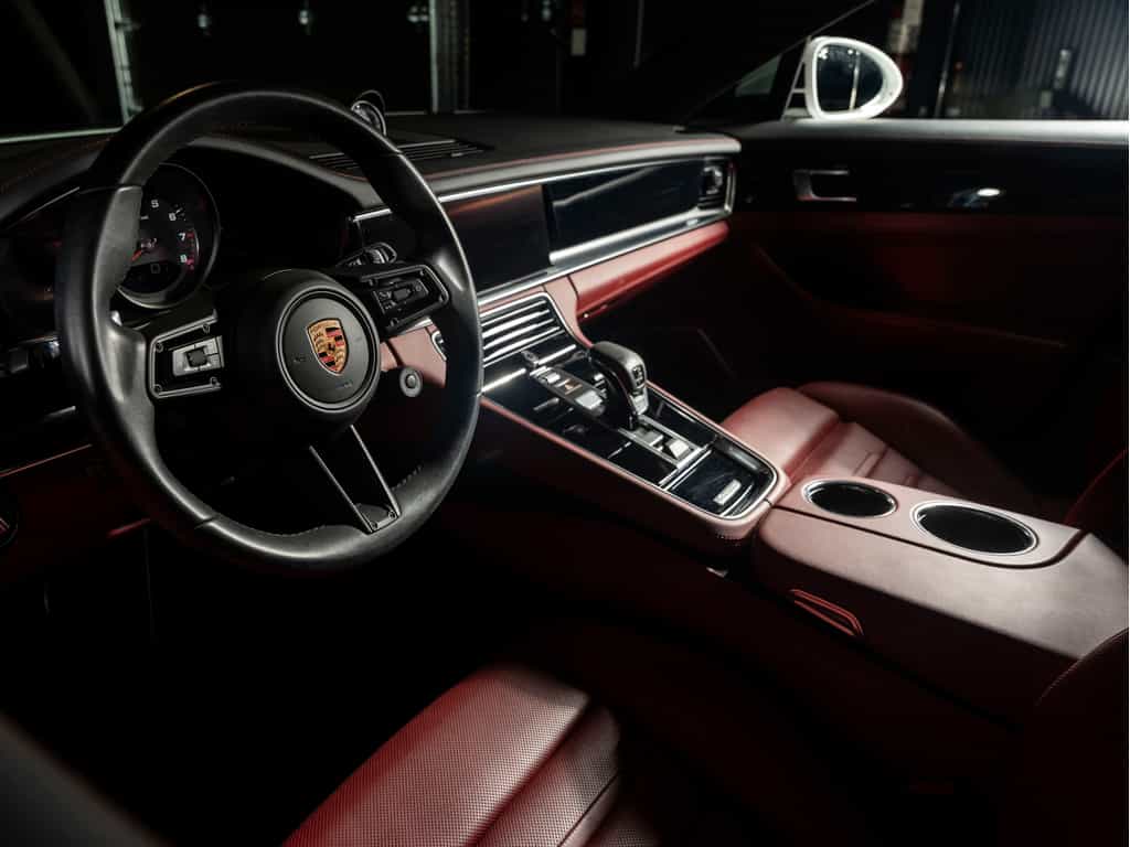 Image 14 Porsche Panamera 2023 Panamera 4S - Premium Plus - Sport Exhaust 2023