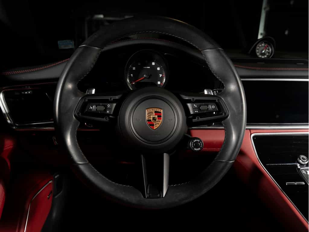 Image 25 Porsche Panamera 2023 Panamera 4S - Premium Plus - Sport Exhaust 2023