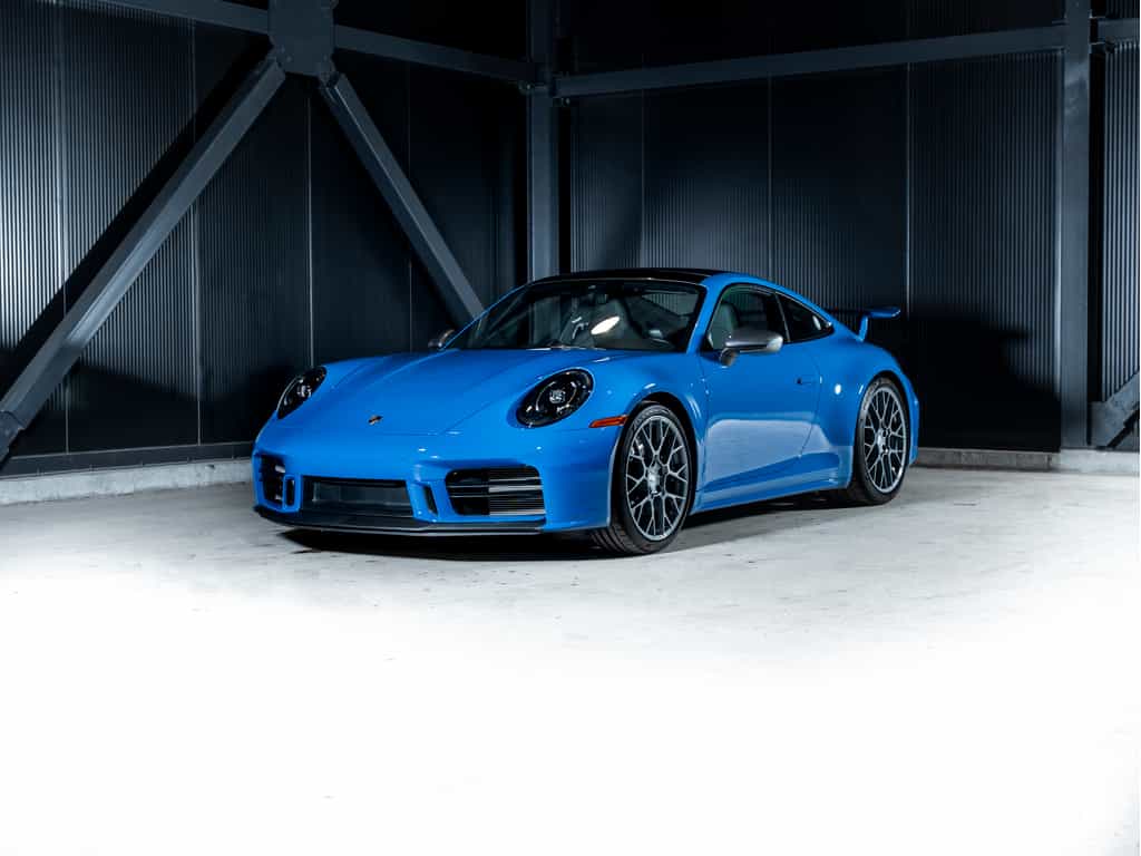 2025 Porsche 911 2025 911 Carrera T - Aerokit Package - 6 Spd Man - Image 1