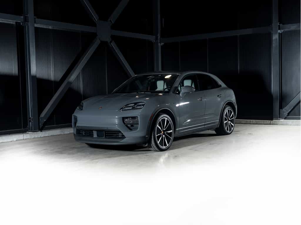 2025 Porsche Macan 2025 Macan 4 - Certifié Porsche Approved - Image 1