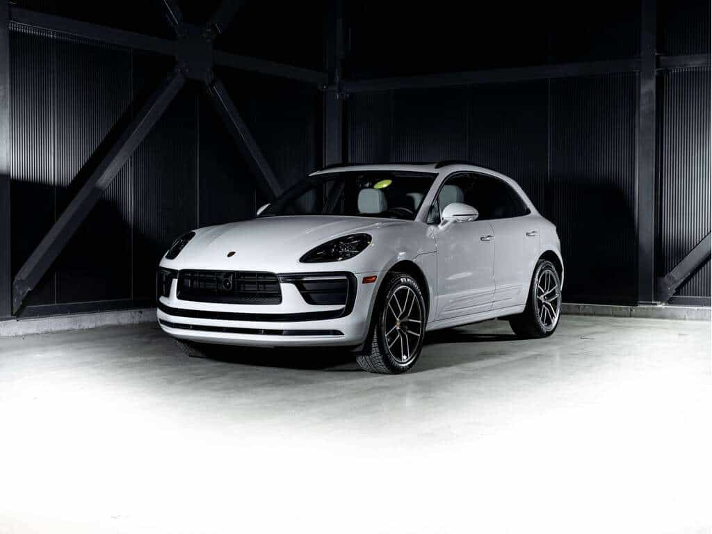 Image 1 Porsche Macan 2025 Macan - CPO 2025
